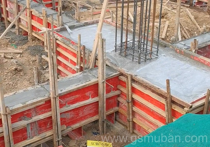 1.22×2.44木模板價(jià)格多少?工程建設(shè)推薦模板 1.22×2.44木模板價(jià)格多少?工程建設(shè)推薦模板