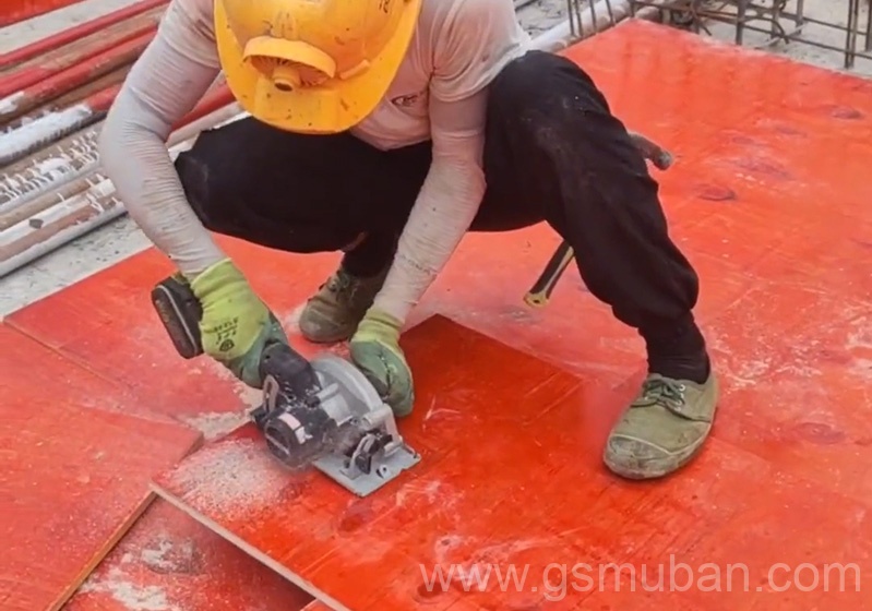 高層模板多少錢一平方？高層建筑模板優缺點介紹